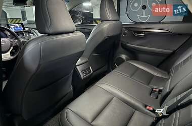 Внедорожник / Кроссовер Lexus NX 2015 в 