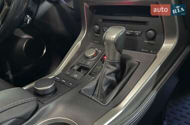 Внедорожник / Кроссовер Lexus NX 2015 в 