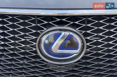 Внедорожник / Кроссовер Lexus NX 2015 в 