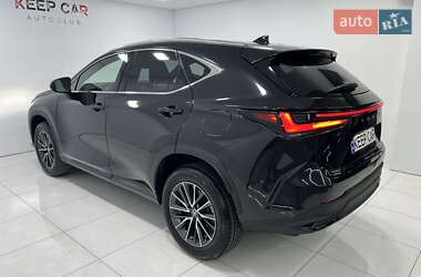 Внедорожник / Кроссовер Lexus NX 2022 в 