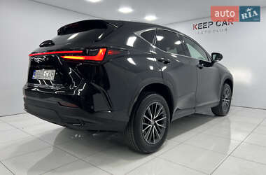 Внедорожник / Кроссовер Lexus NX 2022 в 