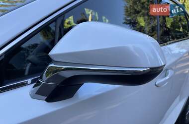 Внедорожник / Кроссовер Lexus NX 2019 в 