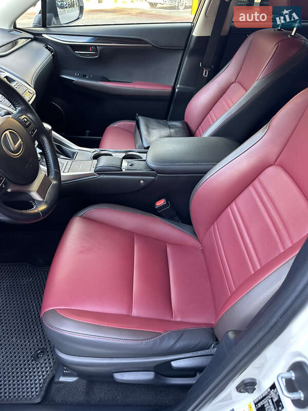 Внедорожник / Кроссовер Lexus NX 2018 в Днепре