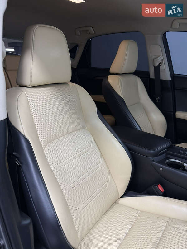 Позашляховик / Кросовер Lexus NX 2014 в Одесі