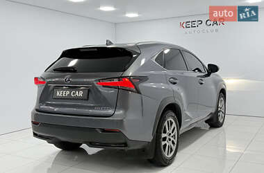 Позашляховик / Кросовер Lexus NX 2014 в 