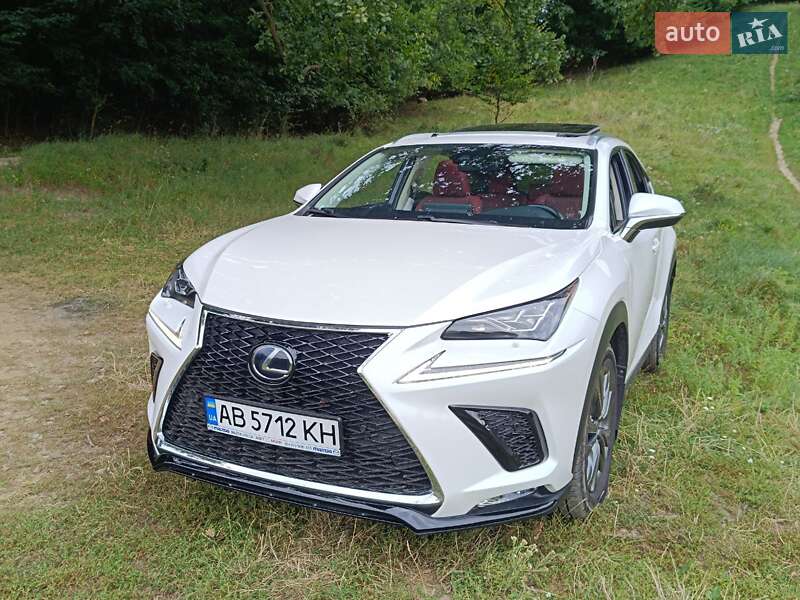 Lexus NX 2019