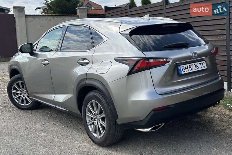 Внедорожник / Кроссовер Lexus NX 2016 в Одессе