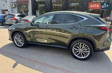 Внедорожник / Кроссовер Lexus NX 2023 в 