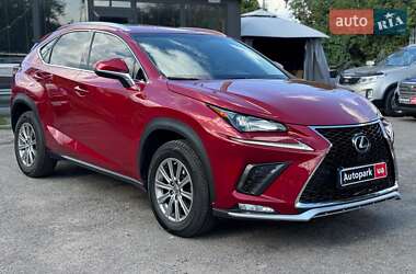 Внедорожник / Кроссовер Lexus NX 2017 в 