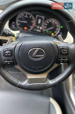 Внедорожник / Кроссовер Lexus NX 2020 в 