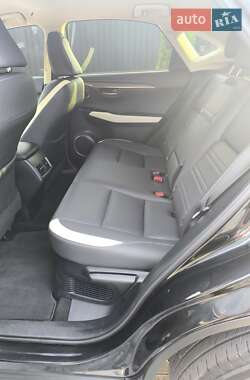 Внедорожник / Кроссовер Lexus NX 2020 в 