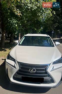 Позашляховик / Кросовер Lexus NX 2017 в 