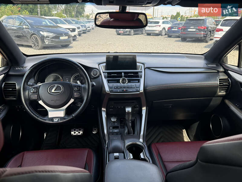 Внедорожник / Кроссовер Lexus NX 2015 в Хмельницком