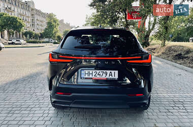 Внедорожник / Кроссовер Lexus NX 2023 в 