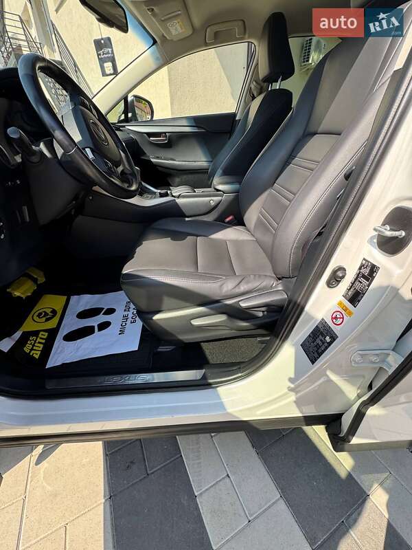 Внедорожник / Кроссовер Lexus NX 2016 в Черновцах фото 14 Внедорожник / Кроссовер Lexus NX 2016 в Черновцах