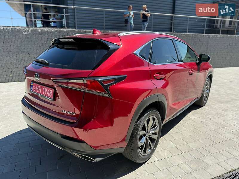 Внедорожник / Кроссовер Lexus NX 2018 в Луцке