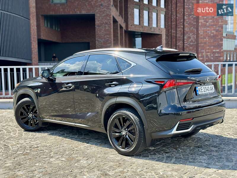 Внедорожник / Кроссовер Lexus NX 2020 в Днепре