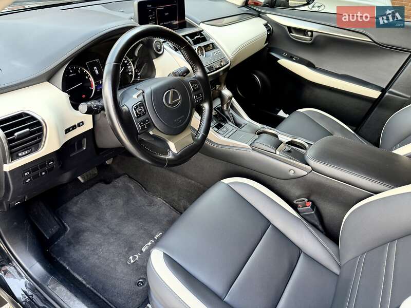 Внедорожник / Кроссовер Lexus NX 2020 в Днепре