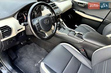Внедорожник / Кроссовер Lexus NX 2020 в 