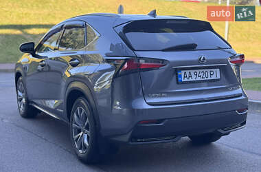 Позашляховик / Кросовер Lexus NX 2015 в 