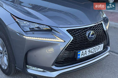 Позашляховик / Кросовер Lexus NX 2015 в 