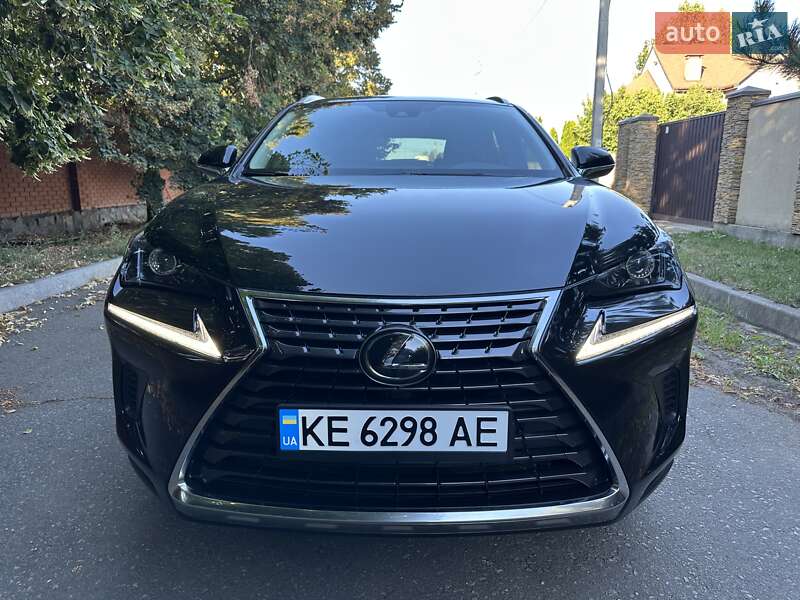Позашляховик / Кросовер Lexus NX 2019 в Дніпрі
