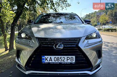 Позашляховик / Кросовер Lexus NX 2020 в 