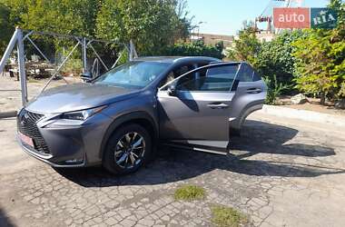 Внедорожник / Кроссовер Lexus NX 2017 в 