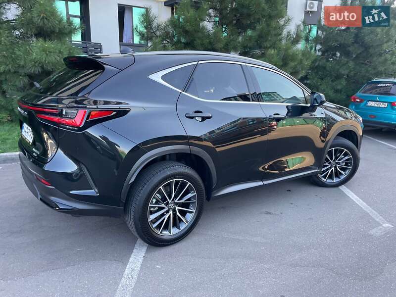 Внедорожник / Кроссовер Lexus NX 2022 в Киеве