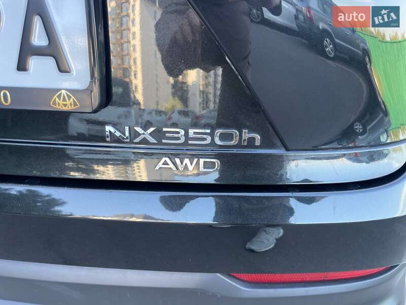 Внедорожник / Кроссовер Lexus NX 2022 в Киеве