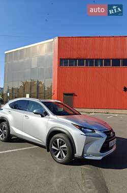 Внедорожник / Кроссовер Lexus NX 2015 в Одессе