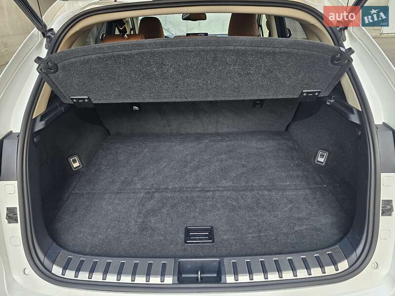 Внедорожник / Кроссовер Lexus NX 2019 в Киеве