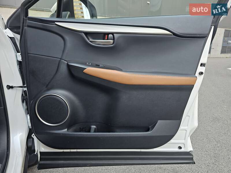 Внедорожник / Кроссовер Lexus NX 2019 в Киеве