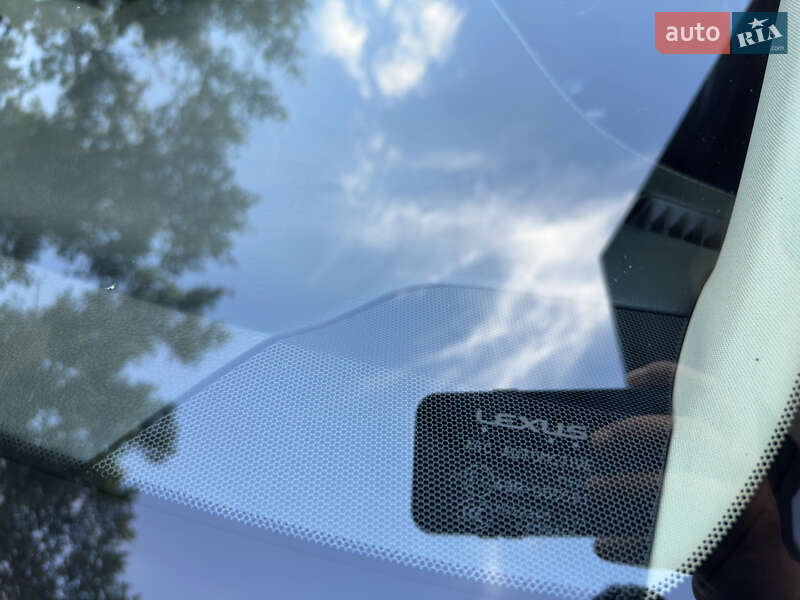 Позашляховик / Кросовер Lexus NX 2017 в Києві фото 45 Позашляховик / Кросовер Lexus NX 2017 в Києві