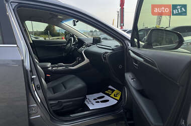 Внедорожник / Кроссовер Lexus NX 2018 в 