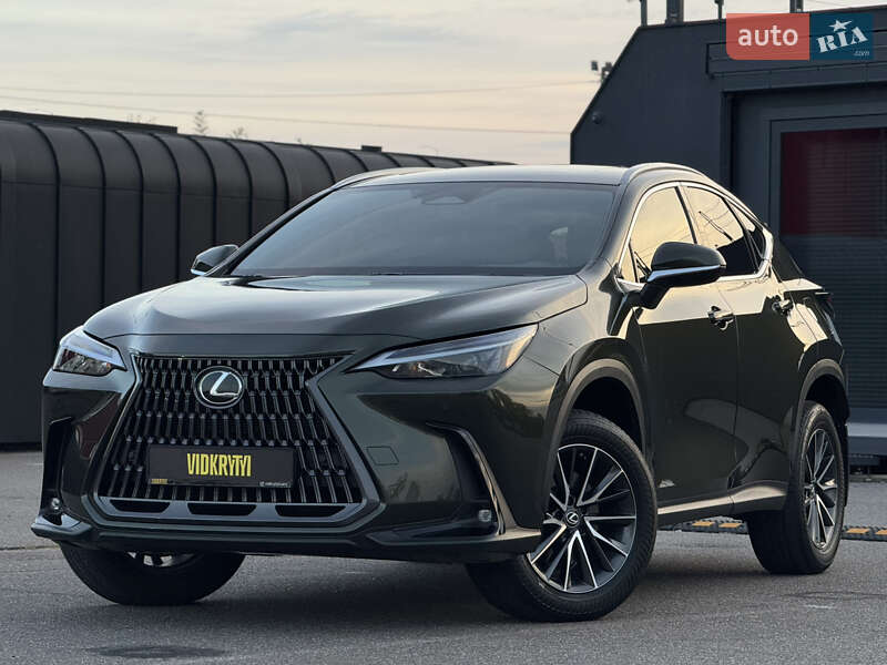 Lexus NX 2022