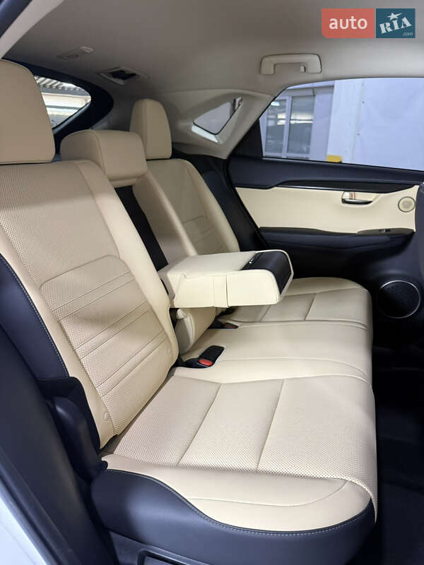 Внедорожник / Кроссовер Lexus NX 2020 в Одессе