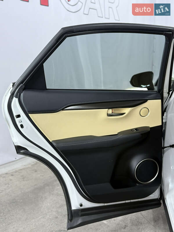 Внедорожник / Кроссовер Lexus NX 2020 в Одессе