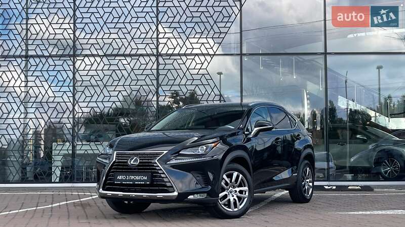 Lexus NX 2019