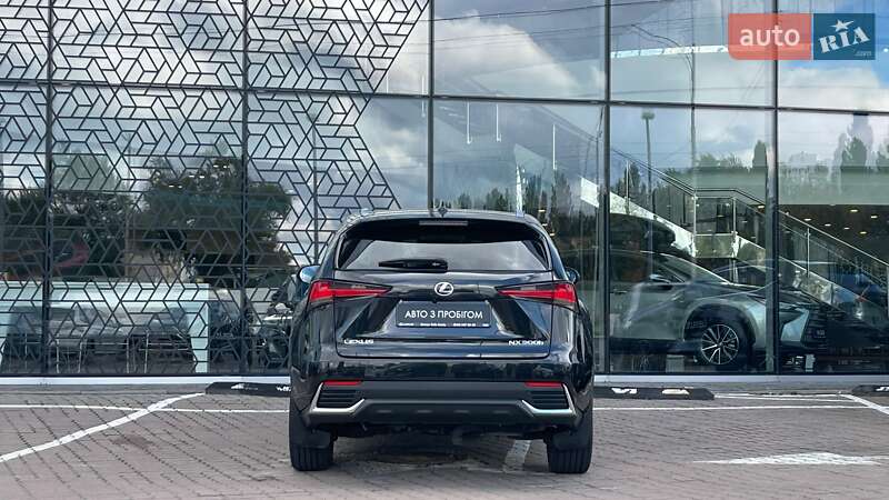 Внедорожник / Кроссовер Lexus NX 2019 в Киеве