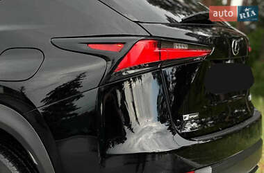 Внедорожник / Кроссовер Lexus NX 2020 в 