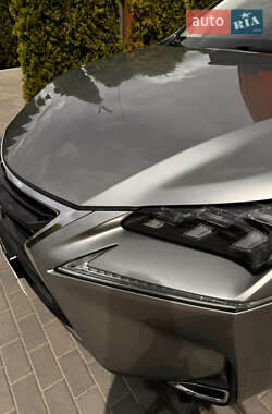 Позашляховик / Кросовер Lexus NX 2014 в 