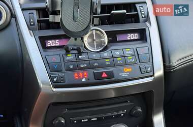 Внедорожник / Кроссовер Lexus NX 2014 в 