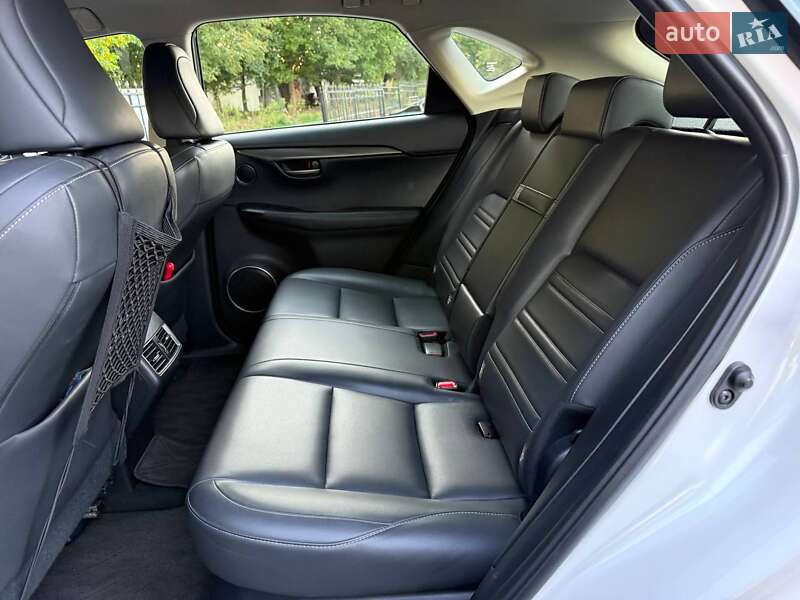 Внедорожник / Кроссовер Lexus NX 2014 в Хмельницком