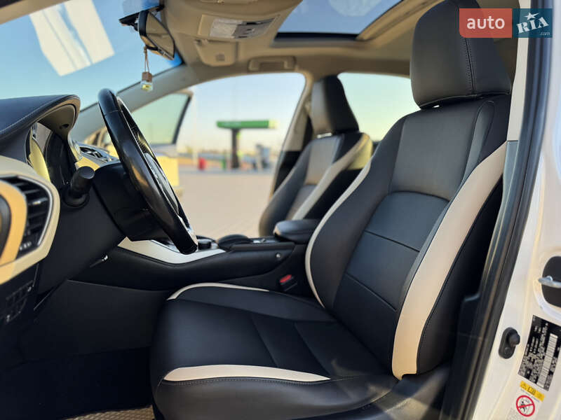 Позашляховик / Кросовер Lexus NX 2015 в Миколаєві