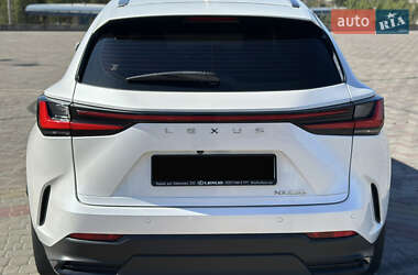 Внедорожник / Кроссовер Lexus NX 2022 в 