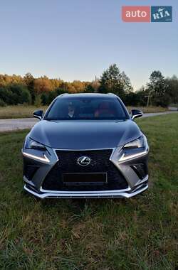 Позашляховик / Кросовер Lexus NX 2020 в Рівному