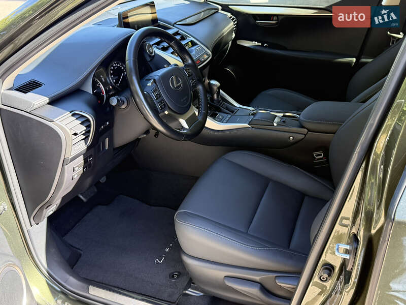 Внедорожник / Кроссовер Lexus NX 2020 в Умани