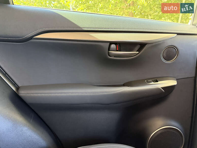 Внедорожник / Кроссовер Lexus NX 2020 в Умани