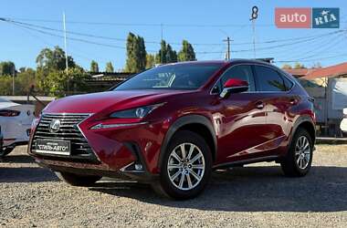 Позашляховик / Кросовер Lexus NX 2021 в 